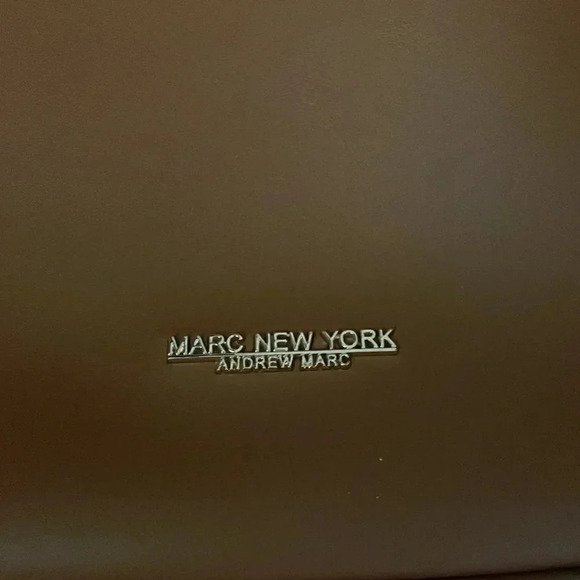 Marc New York Andrew Marc Hobo - Picture 3 of 7